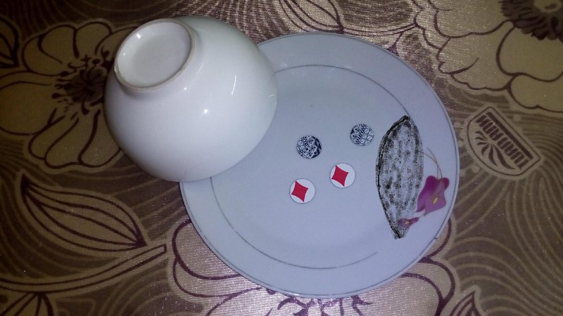 Luật chơi xóc đĩa truyền thống